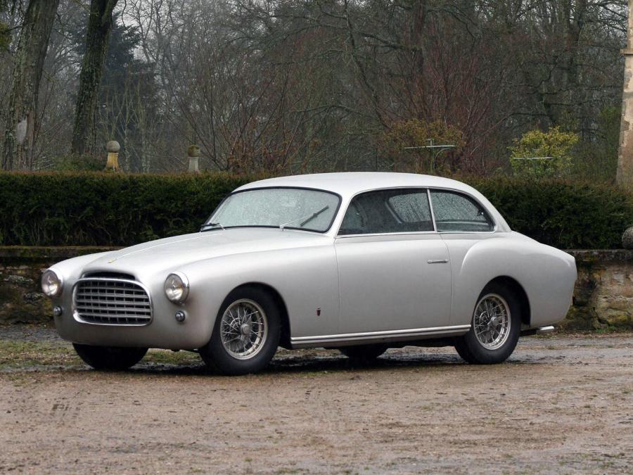  Ferrari 212 Inter Coupe 2+2 1951 года  (фото 1 из 5)